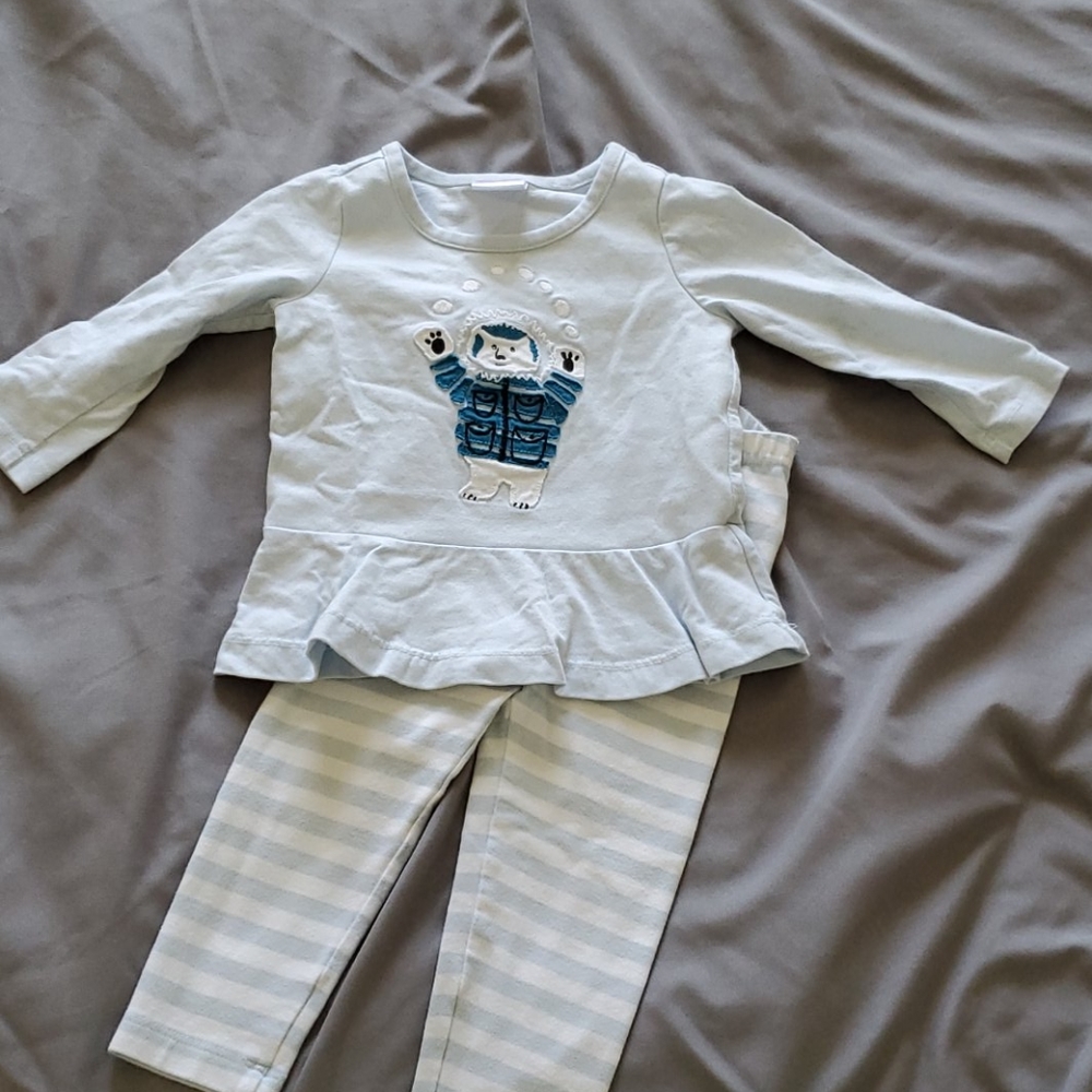 Hanna Andersson leggings and top